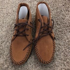 Minnetonka Suede Ankle Booties